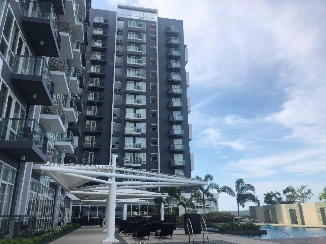 One Pacific Residence Condominium Tower C-16N Lapu-Lapu City Exterior foto